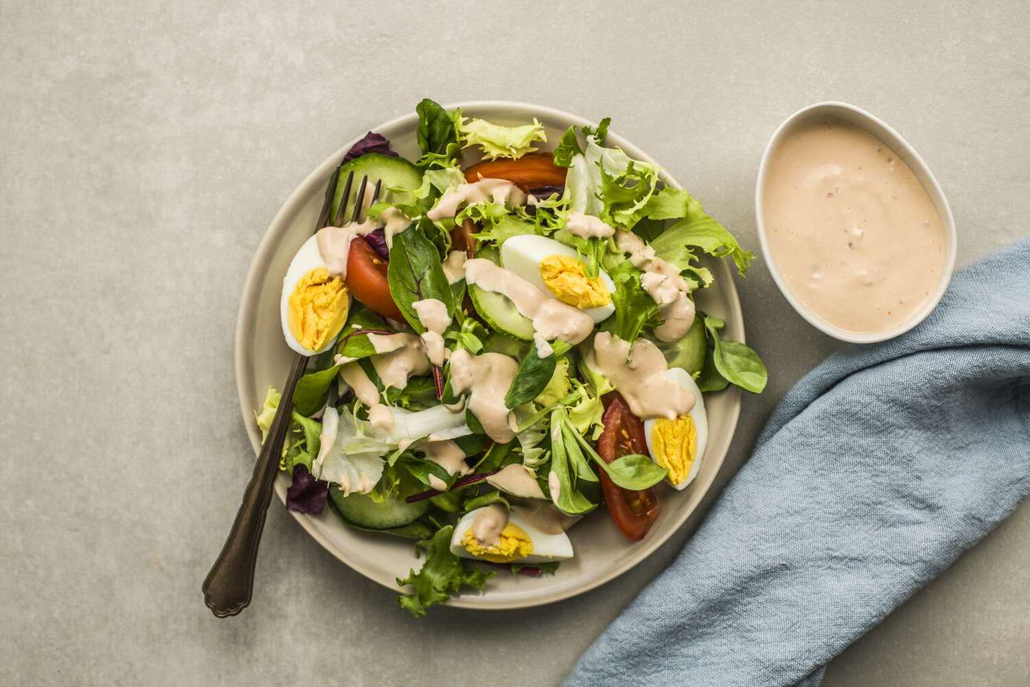 chilled-russian-salad-dressing-recipe
