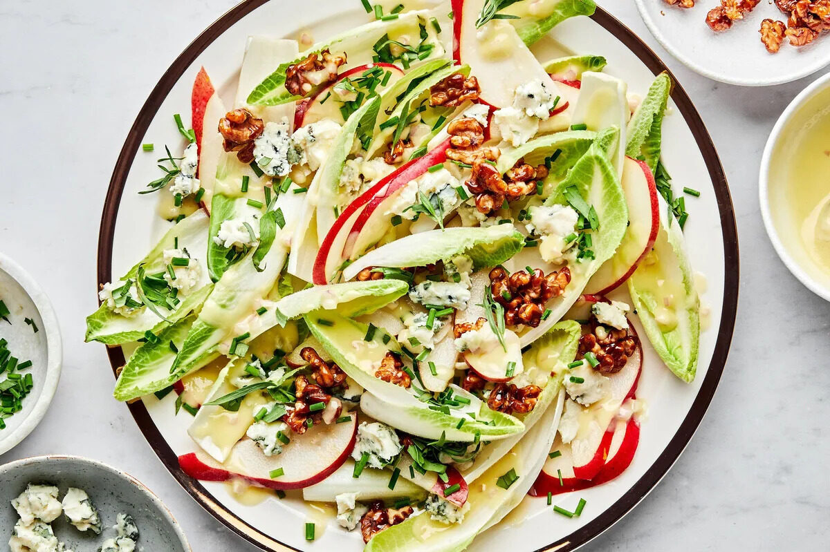 roquefort-pear-salad-recipe